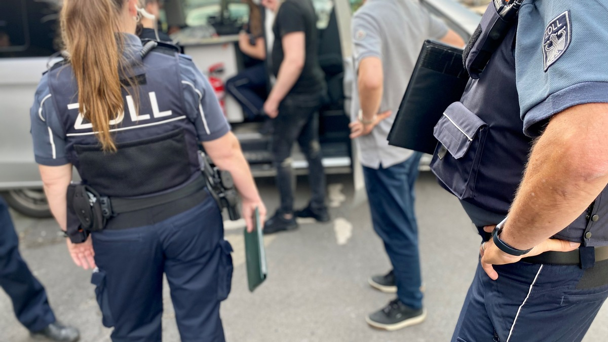 HZA-MS: Zoll Münster: Risikoorientierter Ansatz zeigt Wirkung / Finanzkontrolle Schwarzarbeit veröffentlicht Jahresbilanz - Zahl der Strafverfahren deutlich gestiegen - ermittelte Schadenssumme vervierfacht - Foto: presseportal.de