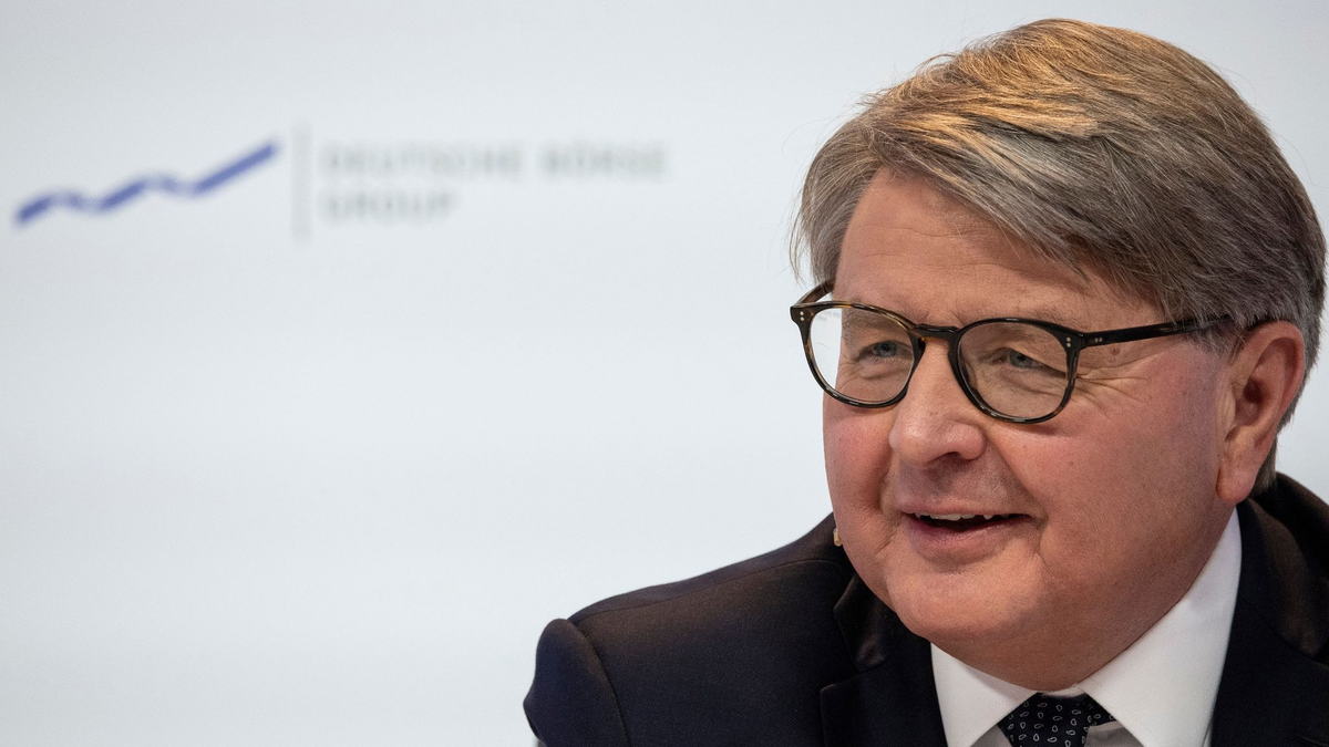 Theodor Weimer ist noch bis Ende 2024 Vorstandsvorsitzender der Deutsche Börse AG. - Foto: Hannes P Albert/dpa