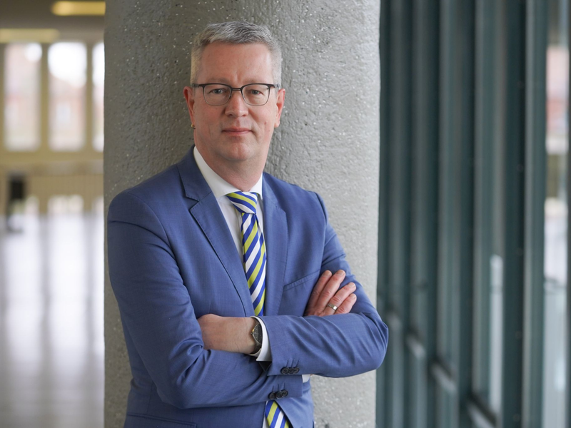 Günter Ziegler zieht für Straftäter in Erwägung, «die Personen am Studieren zu hindern.» - Foto: Jörg Carstensen/dpa