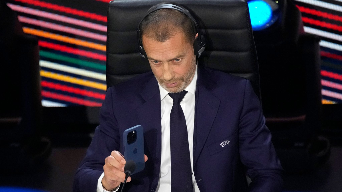 Möchte 2027 als UEFA-Boss aufhören: Aleksander Ceferin. - Foto: Christophe Ena/AP