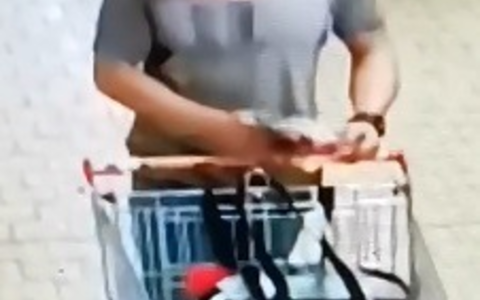 LPI-EF: Öffentlichkeitsfahndung nach Räuber - Foto: presseportal.de