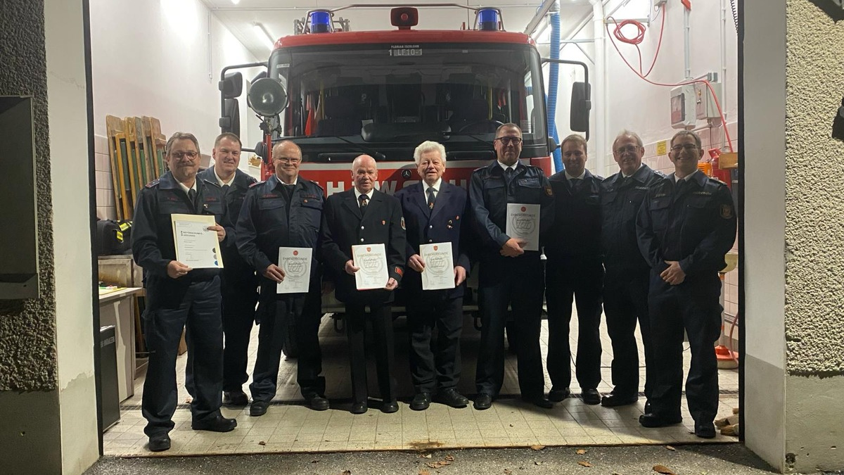FW-MK: Jahresdienstbesprechung der Löschgruppe Kesbern LG15 - Foto: presseportal.de