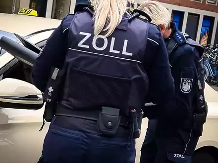 HZA-LÖ: Verstöße gegen Mindestlohngesetz und Beihilfe zum unerlaubten Aufenthalt - Foto: presseportal.de