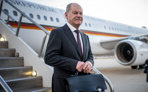 Bundeskanzler Olaf Scholz versucht derzeit, die EU-Partner zu mehr Militärhilfe für die Ukraine zu bewegen - auch die USA. - Foto: Michael Kappeler/dpa