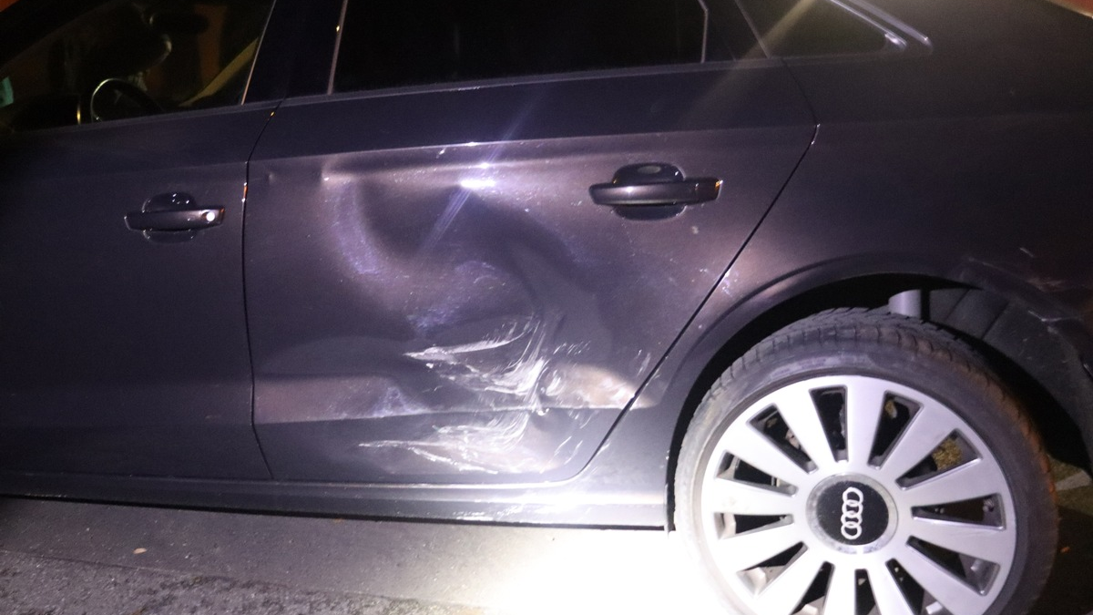 POL-HF: Parkende Fahrzeuge beschädigt- Verursacher flüchtet - Foto: presseportal.de