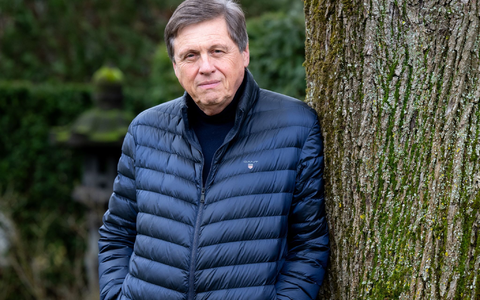 «Ja. Da draußen gibt es welche, aber wir werden sie nie treffen. Selbst kommunizieren werden nie mit ihnen. Aber es muss sie geben», sagt der Physiker und frühere Astronaut Ulrich Walter. - Foto: Sven Hoppe/dpa
