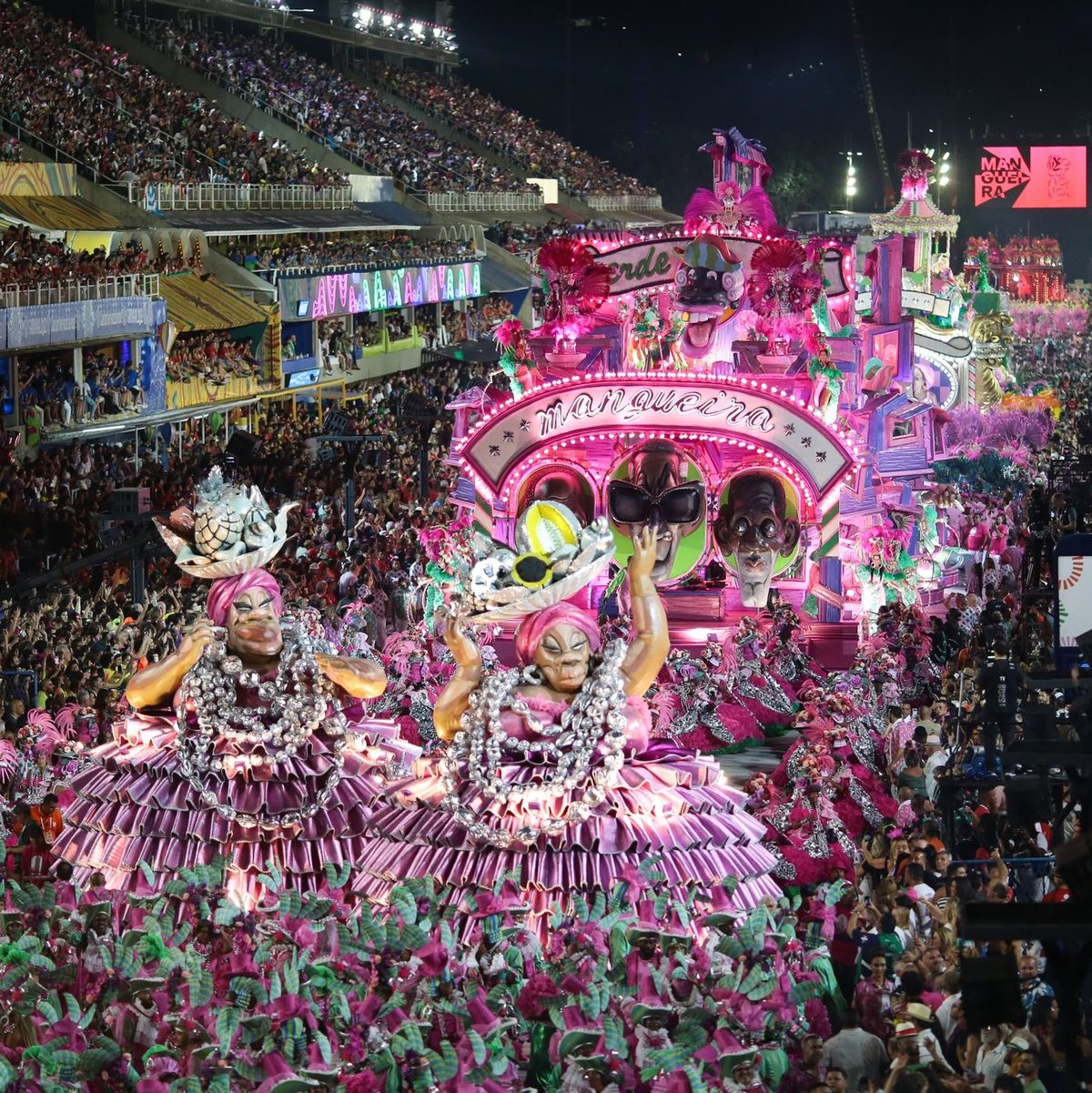 Parade der Sambaschule Mangueira im Sambodrom in Rio. - Foto: Fernando Souza/dpa