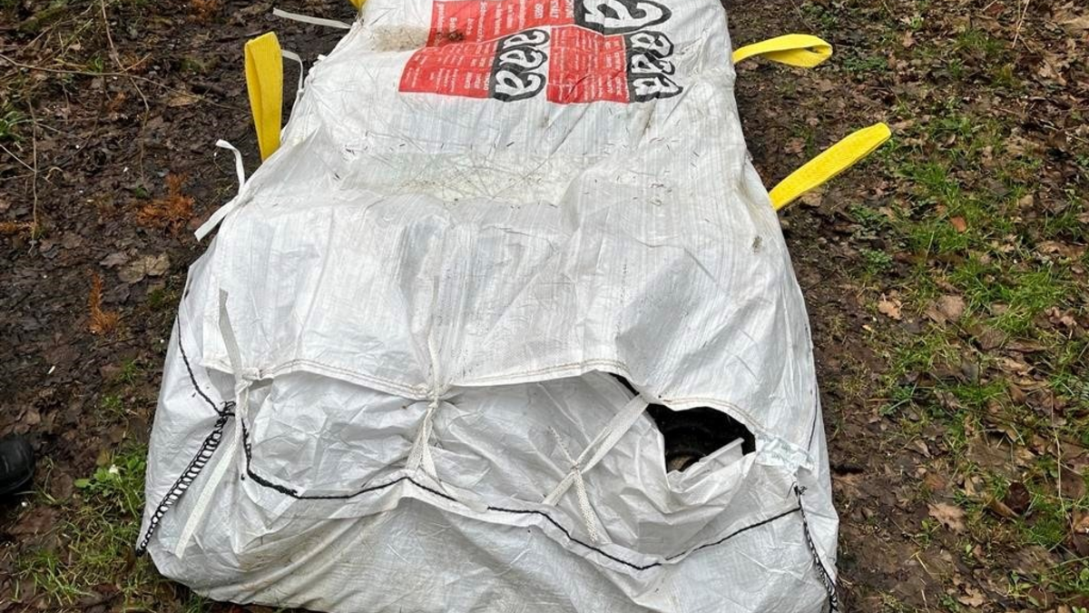 POL-PDNR: Illegale Abfallentsorgung - Foto: presseportal.de