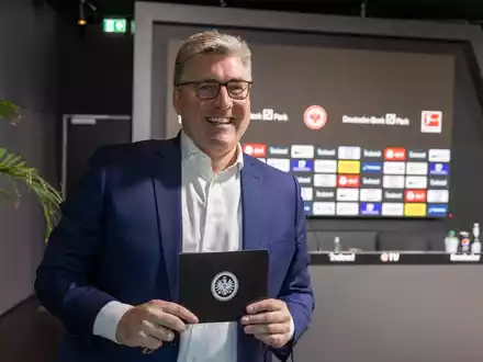 Axel Hellmann ist Vorstandssprecher von Eintracht Frankfurt und Präsidiumsmitglied der DFL. - Foto: Helmut Fricke/dpa