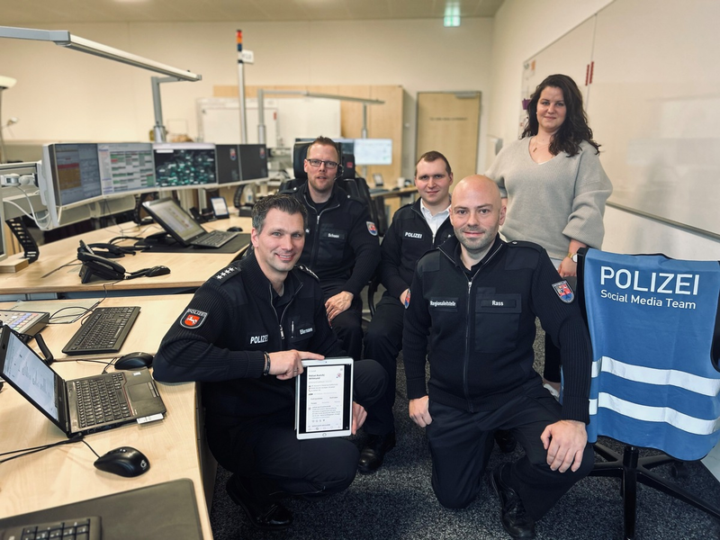 POL-OS: Einblicke live aus der Leitstelle - Aktion kam sehr gut an - Foto: presseportal.de