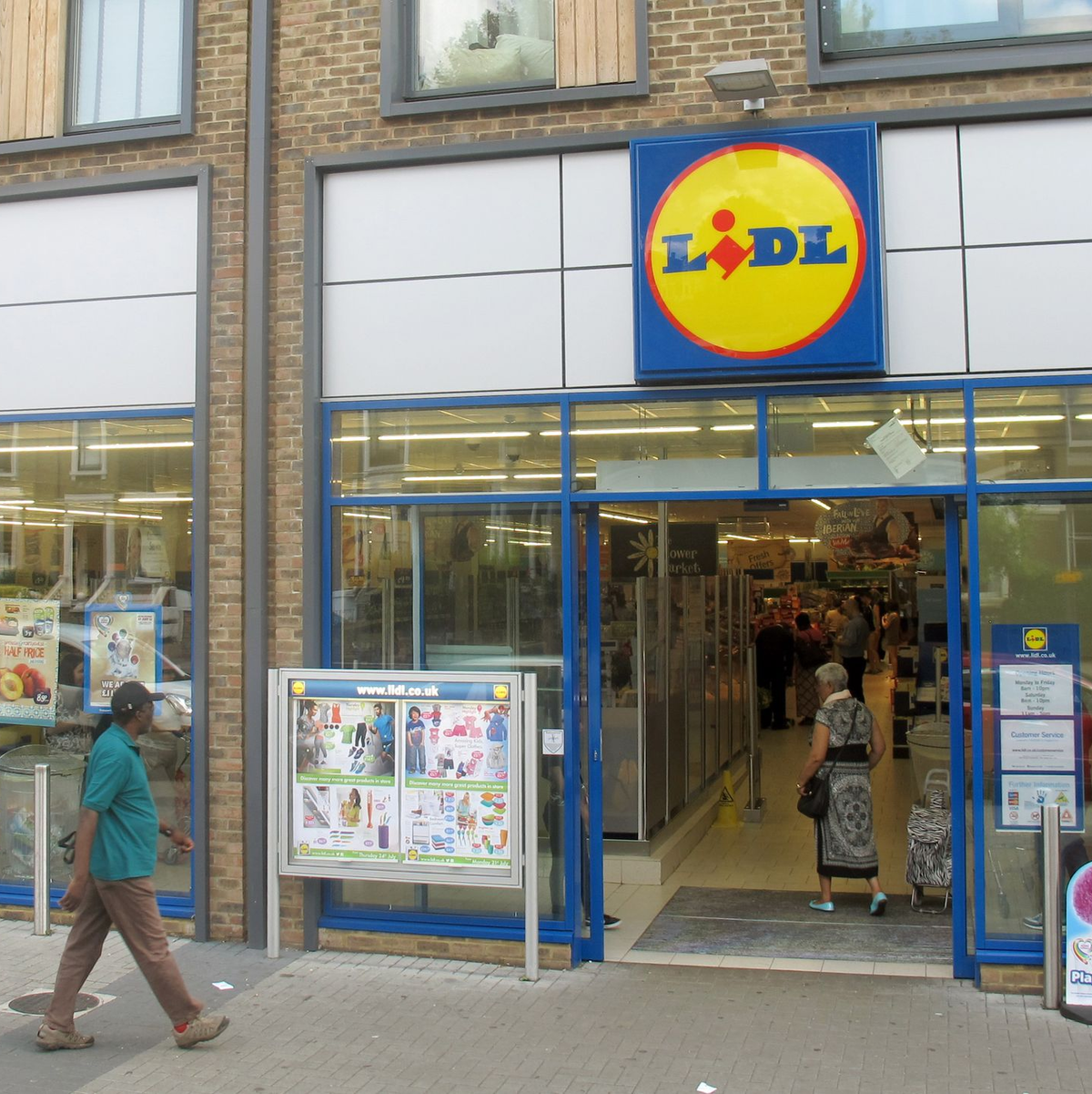 Eine Lidl-Filiale in London. - Foto: Barbara Bentele/Deutsche Presse-Agentur GmbH/dpa