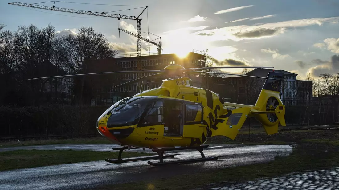 FW-MK: Rettungshubschrauber landet am Bahnhof - Bild: presseportal.de