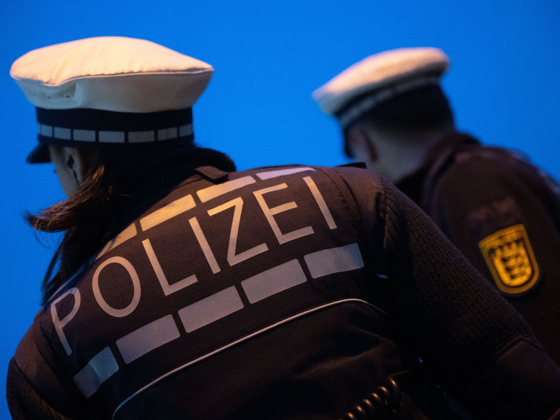 Ein 22-Jähriger soll eine 18-jährige Berlinerin in den Schwarzwald entführt haben - die Ermittlungen laufen. - Foto: Marijan Murat/dpa