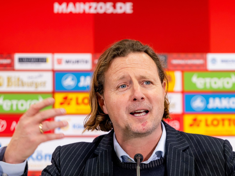 Soll mit den Mainzern die Klasse halten: Bo Henriksen. - Foto: Torsten Silz/dpa