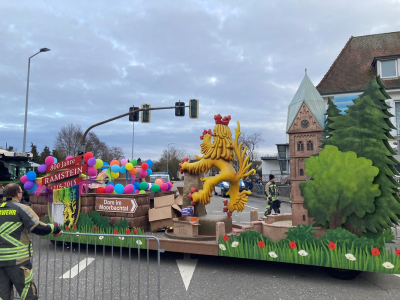 POL-PDKL: Westricher Fastnachtsumzug - Foto: presseportal.de