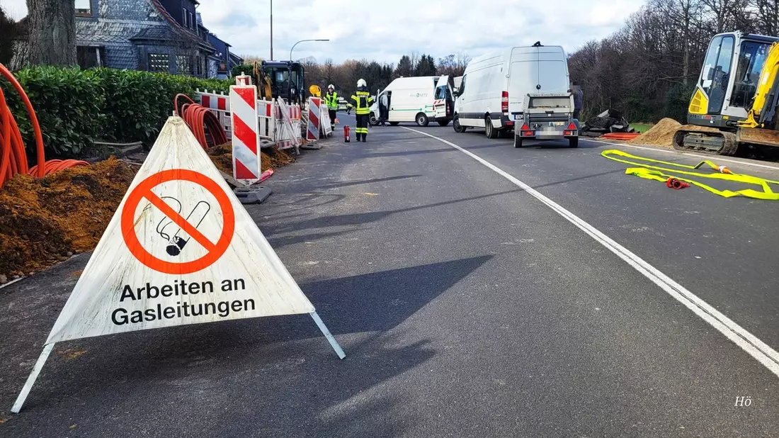 FW-EN: Gasaustritt an einer Baustelle - Bild: presseportal.de