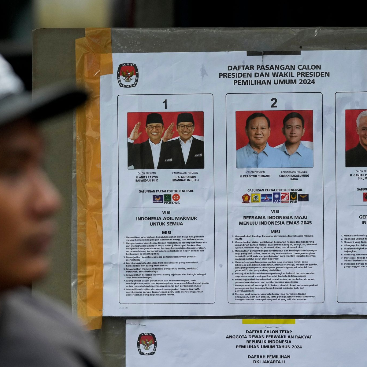 Als haushoher Favorit auf die Nachfolge des beliebten Präsidenten Joko Widodo, genannt Jokowi, gilt der frühere General Prabowo Subianto. - Foto: Dita Alangkara/AP/dpa