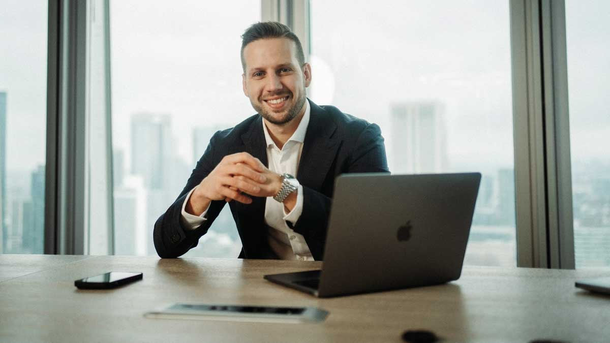 Neuer Glanz im Herzen Frankfurts: Alexander Lang setzt mit Firmenumzug neue Maßstäbe - Foto: presseportal.de