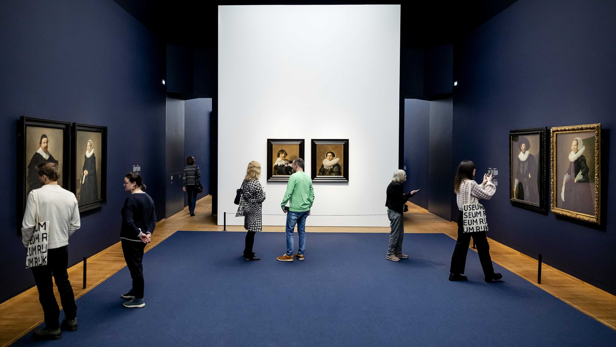 Im Amsterdamer Rijksmuseum läuft eine große Ausstrellung zu Frans Hals (1582/84-1666). - Foto: Robin Van Lonkhuijsen/anp/dpa