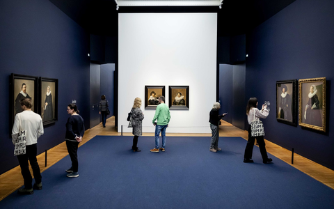 Im Amsterdamer Rijksmuseum läuft eine große Ausstrellung zu Frans Hals (1582/84-1666). - Foto: Robin Van Lonkhuijsen/anp/dpa