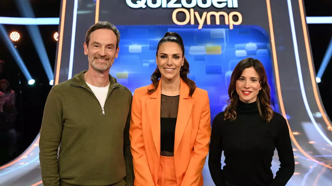 TV-Lieblinge gegen den Quizduell-Olymp: Aylin Tezel und Jörg Hartmann bei Esther Sedlaczek / Quizduell-Olymp am Freitag, 16. Februar, 18:50 Uhr im Ersten - Bild: presseportal.de