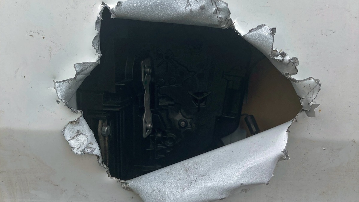 POL-GM: Werkzeuge aus Transporter gestohlen - Foto: presseportal.de