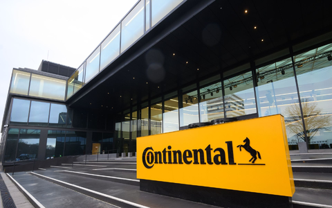 Stellenabbau bei Continental: Weltweit sollen rund 7150 Stellen gestrichen werden. - Foto: Philip Dulian/dpa