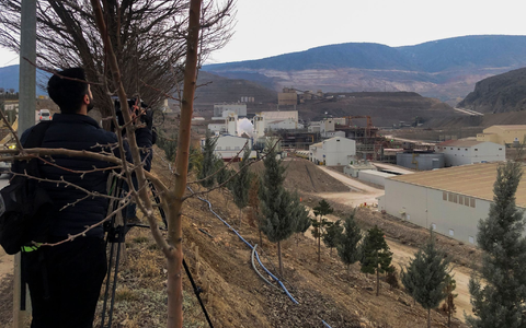In der Copler-Goldmine in der Nähe des Dorfes Ilic in der Provinz Erzincan im Osten der Türkei hat sich ein Erdrutsch ereignet. - Foto: Uncredited/IHA/AP