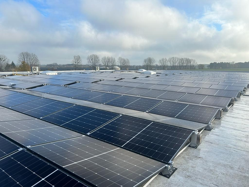 BREMER greentech bietet ganzheitliche PV-Lösungen für Gewerbekunden / Planung, Realisierung und Anmeldung von Photovoltaik-Anlagen aus einer Hand - Foto: presseportal.de