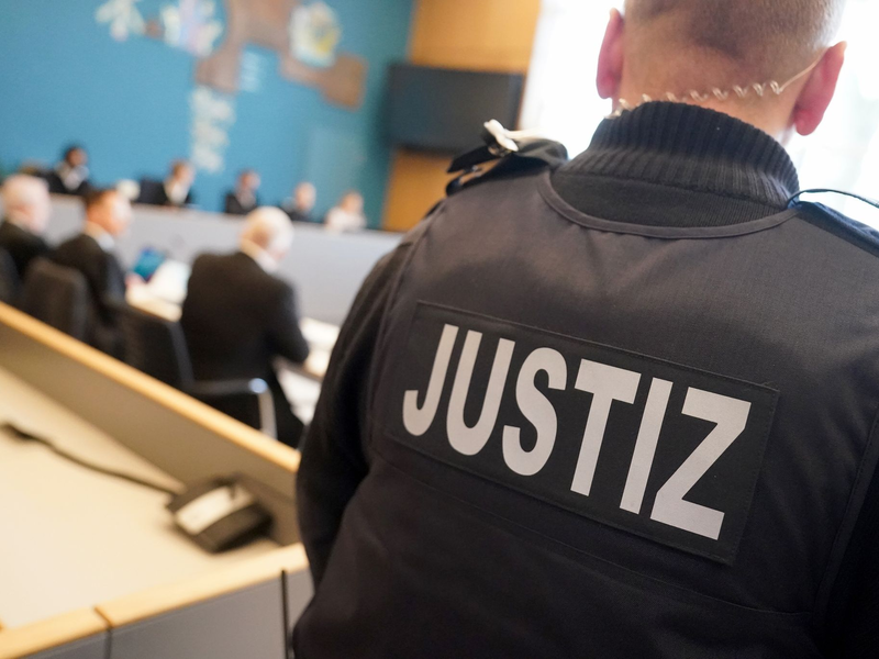 Im Vergewaltigungsprozess gegen einen Ex-Staatsanwalt ist das Urteil gesprochen worden. - Foto: Marcus Brandt/dpa