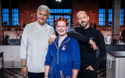 Bettina Schliephake-Burchardt Enie van de Meiklokjes Christian Hümbs Das große Promibacken - Foto: SAT.1/Claudius Pflug, presseportal.de Bettina Schliephake-Burchardt Enie van de Meiklokjes Christian Hümbs Das große Promibacken - Foto: SAT.1/Claudius Pflug, presseportal.de