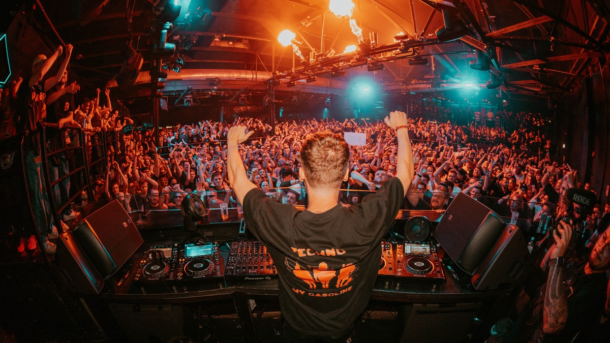 Bootshaus in Köln Deutz bekommt neue Musikanlage / L-Acoustics leitet neue Ära ein - Foto: presseportal.de