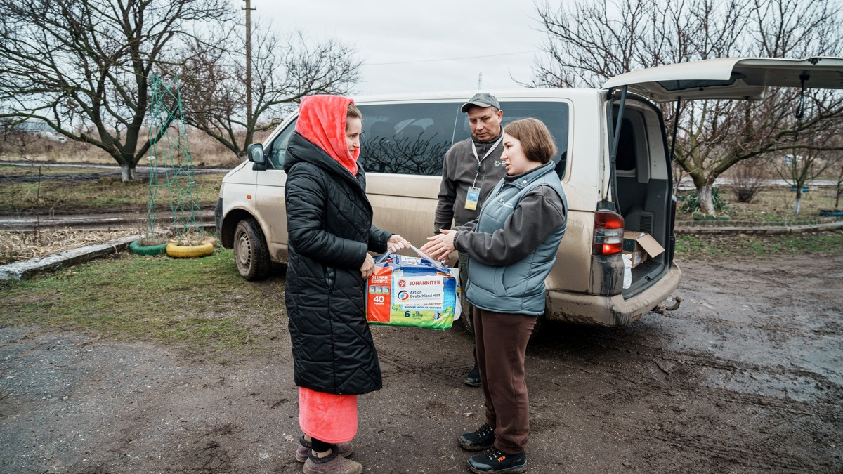 Zwei Jahre Ukraine-Hilfe der Johanniter / Johanniter unterstützen weiterhin Menschen in der Ukraine, den Nachbarländern und in Deutschland - Foto: presseportal.de