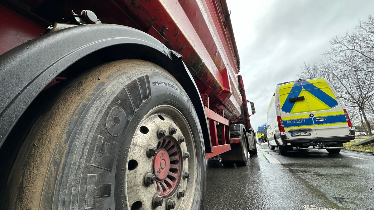 POL-DO: Großkontrolle in Dortmund-Mengede für das #LEBEN: 378 Fahrzeuge im Güterverkehr überprüft - Foto: presseportal.de
