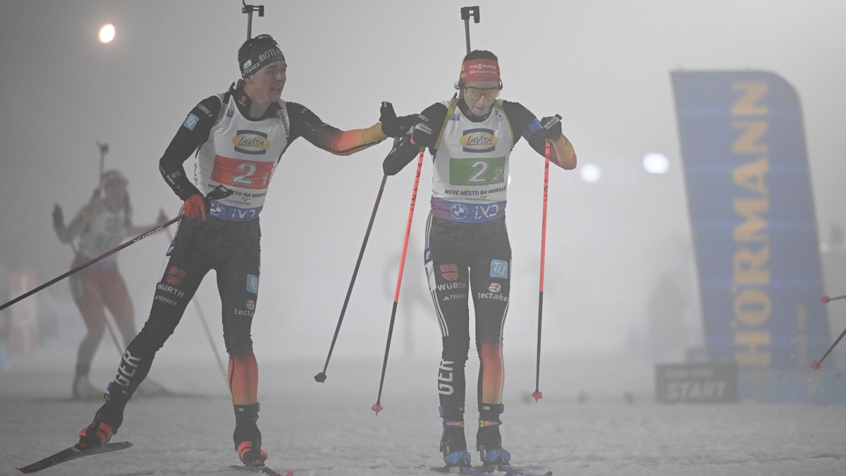 Justus Strelow und Vanessa Voigt verpassten in der Single-Mixed-Staffel das Podest. - Foto: Hendrik Schmidt/dpa