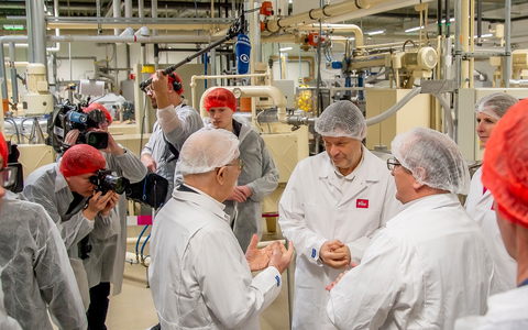 Vizekanzler Robert Habeck zu Besuch in Thüringen bei Viba sweets in Floh-Seligenthal - Foto: presseportal.de