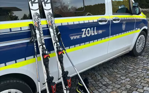 HZA-RO: Finanzkontrolle Schwarzarbeit prüft auch in Alm- und Bergregionen / Hauptzollamt Rosenheim veranlasst verdachtsunabhängige Prüfungen - Foto: presseportal.de