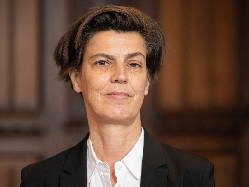 Carolin Emcke ist als Kriegsreporterin, Essayistin und literarische Philosophin bekannt. - Foto: Mohssen Assanimoghaddam/dpa