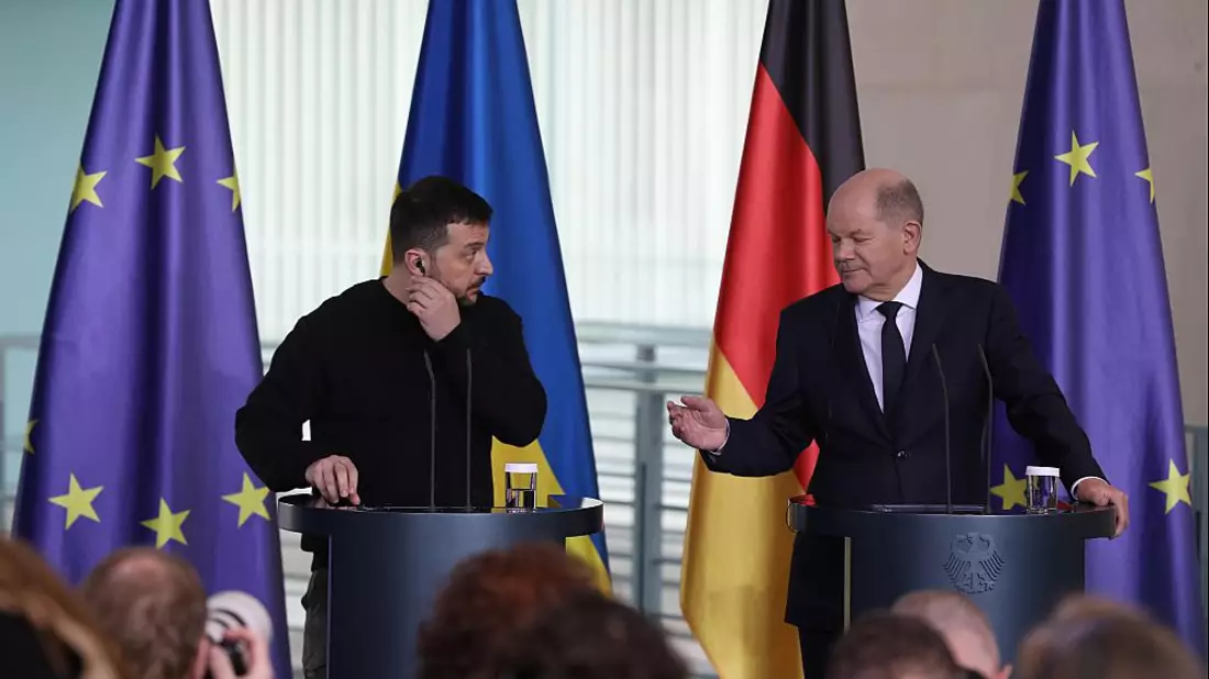 Wolodymyr Selenskyj und Olaf Scholz am 16.02.2024 - Bild: über dts Nachrichtenagentur