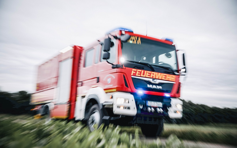 FFW Schwalmtal: Technische Hilfeleistung nach Verkehrsunfall - Foto: presseportal.de