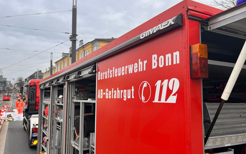 FW-BN: Gefahrstoffaustritt in Beueler Versammlungsstätte - Foto: presseportal.de