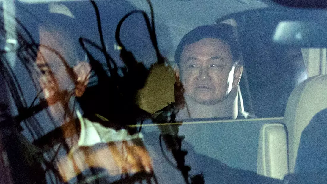 Der ehemalige thailändische Premierminister Thaksin Shinawatra war im vergangenen August 2023 nach 15 Jahren im Exil in seine Heimat zurückgekehrt. - Bild: Wason Wanichakorn/AP