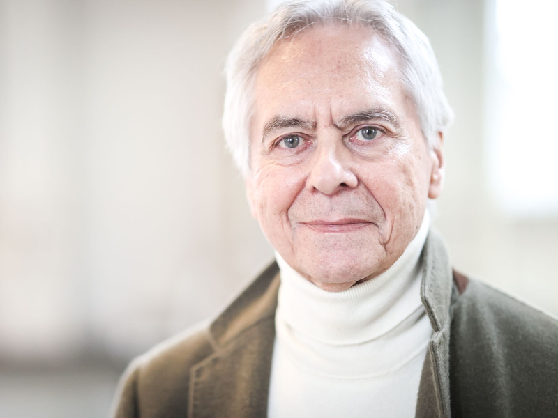 John Neumeier sorgt sich um eine mögliche Wiederwahl von Donald Trump. - Foto: Christian Charisius/dpa