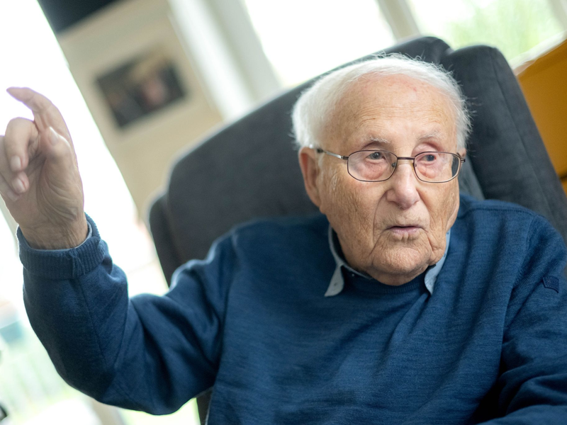 Albrecht Weinberg ist über die Abstimmung von CDU und FDP mit den Stimmen der AfD enttäuscht.  - Foto: Sina Schuldt/dpa