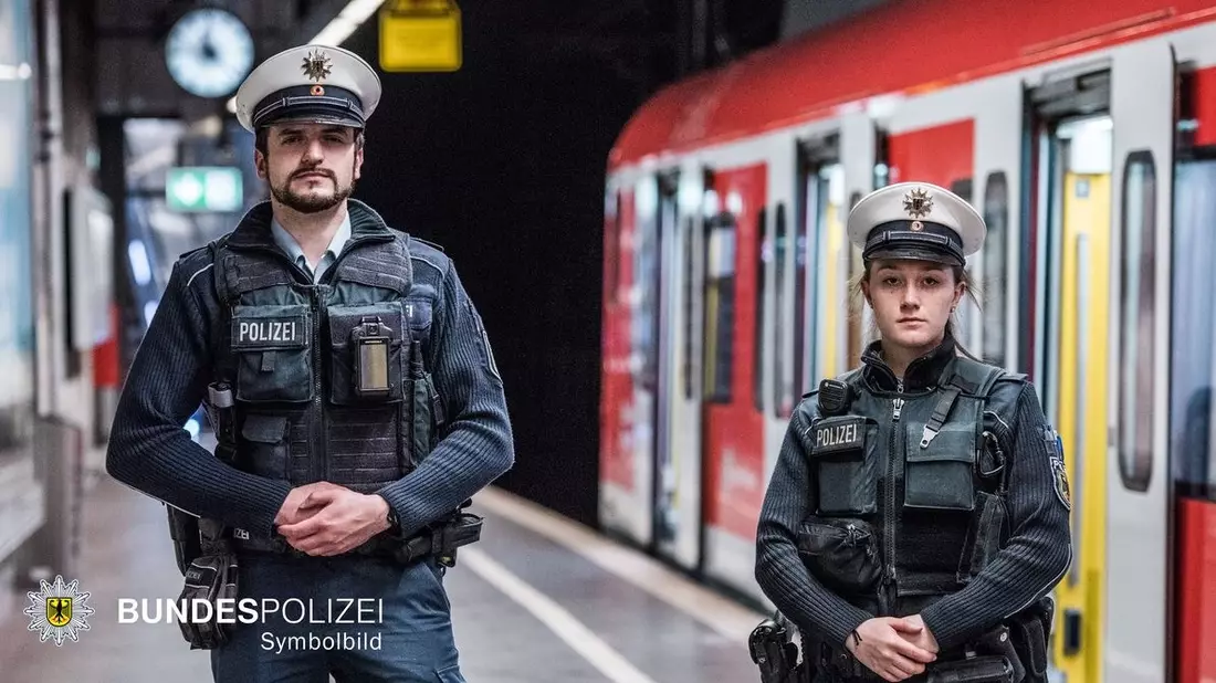 Bundespolizeidirektion München: Bei couragiertem Einschreiten angegriffen - 14-Jähriger von Unbekanntem attackiert - Bild: presseportal.de