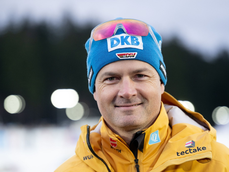 Felix Bitterling ist Biathlon-Sportdirektor. - Foto: Hendrik Schmidt/dpa