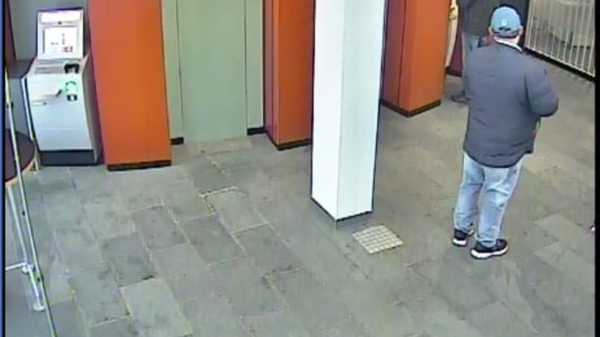 POL-HR: ÖFFENTLICHKEITSFAHNDUNG - Fritzlar - Diebstahl einer EC-Karte und Computerbetrug in mehreren Fällen - Foto: presseportal.de