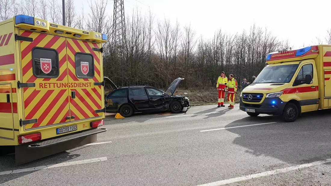 FW Dresden: Informationen zum Einsatzgeschehen von Feuerwehr und Rettungsdienst der Landeshauptstadt Dresden vom 17. bis 19. Januar 2024 - Bild: presseportal.de