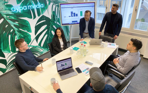 Die Zukunft des Handwerks mitgestalten: Ein Einblick in die Arbeit bei der aypa media GmbH - Foto: presseportal.de
