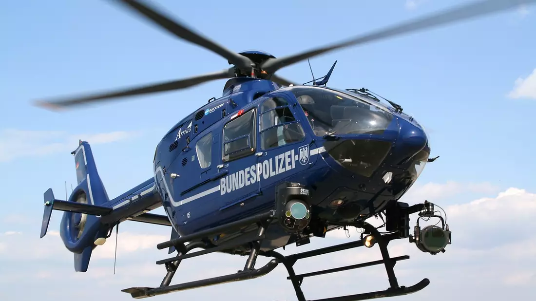 BPOL-KS: Gleisläufer zwingt ICE zur Schnellbremsung - Bild: presseportal.de